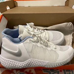 Nike Flare 2 HC